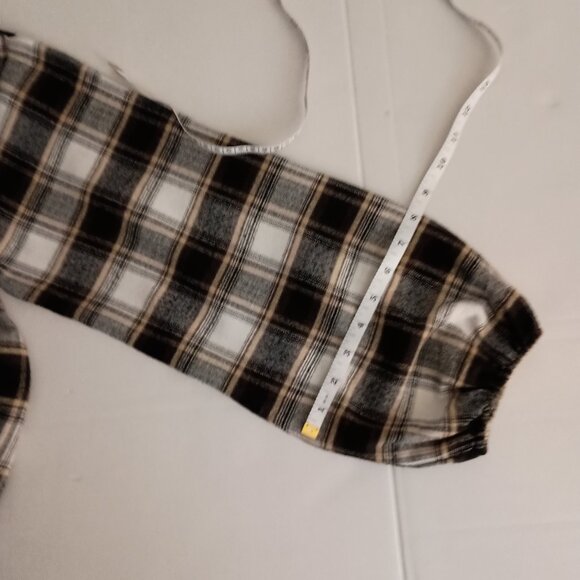 Hesperus Cropped Flannel Plaid Oversized Shirt Black Tan White Women’s Size L - Picture 13 of 16